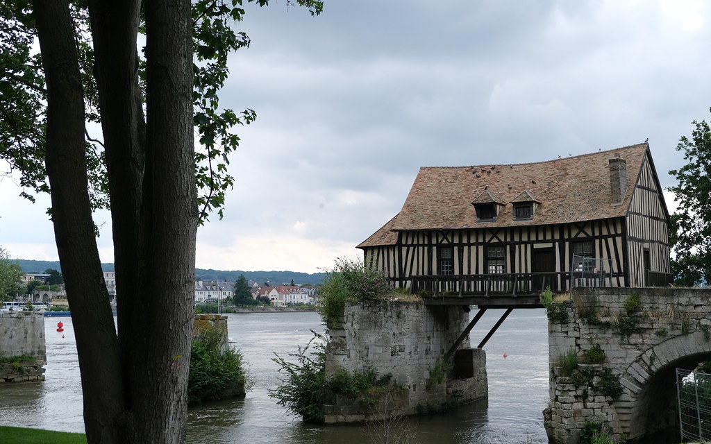 Installation Ophtalmologue : Initiatives pour attirer des médecins dans les zones sous-dotées